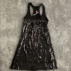 NWT Eight Sixty racer back sequin dress. M
